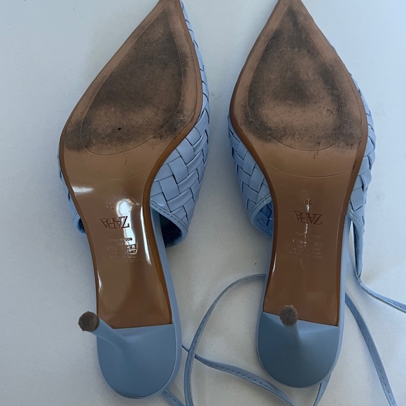 STILETTO HEELS - Picture 2 of 6